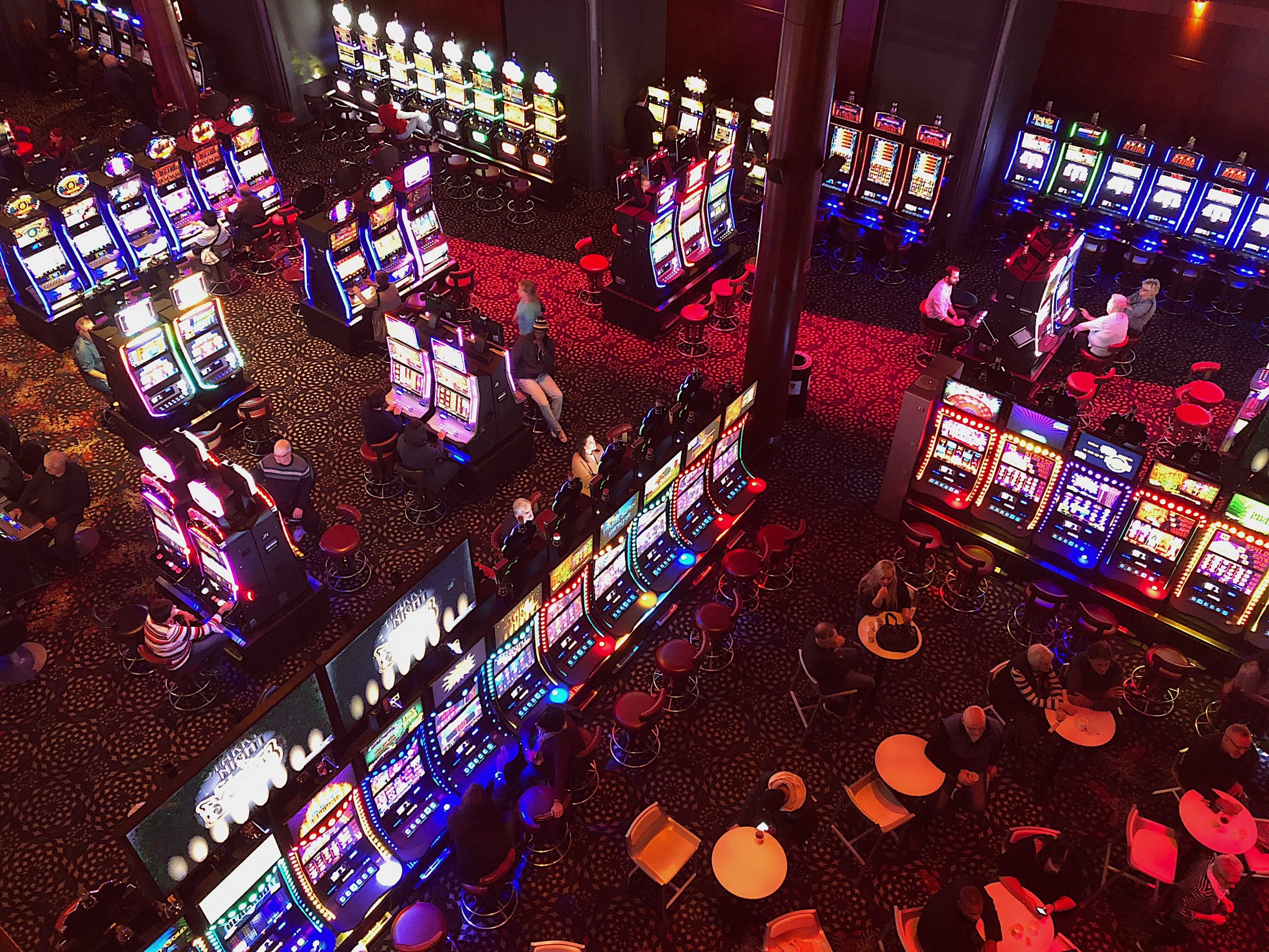 COVID 19 : Fermeture des casinos locaux, comment jouer en ligne ? 1